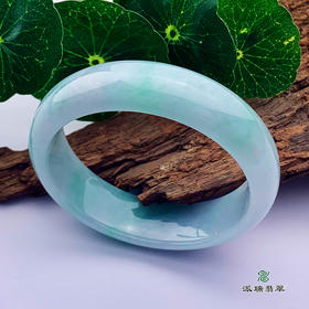 派瑞翡翠 翡翠手镯 糯种 浅绿