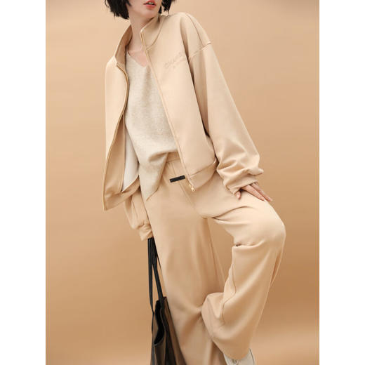 COCOBELLA时尚气质宽松高腰直筒裤女秋冬加厚银狐绒休闲裤PA932 商品图1