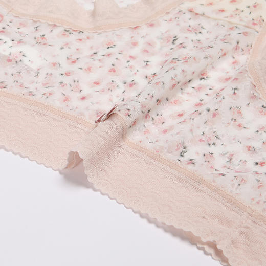 都市丽人基础系列纯色蕾丝网布平角女士内裤中腰平角裤LK35F2 商品图4