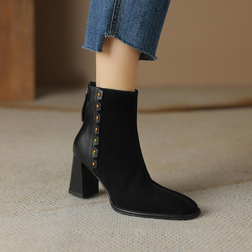 方头粗跟翻皮高跟鞋，时尚气质马丁靴YT-957-8 商品图5