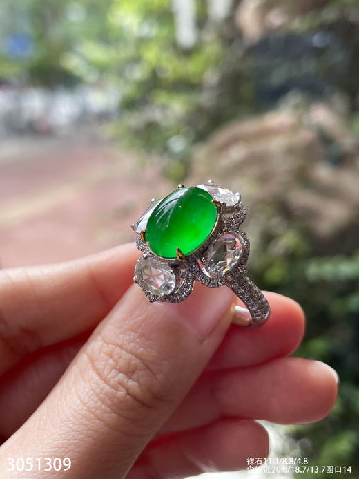 3051309，蛋面戒指。具体价格微信咨询 商品图0
