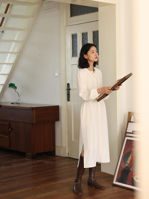 HeyDress法式连衣裙女秋季宽松V领收腰设计气质垂感长袖浪漫裙子 商品图1