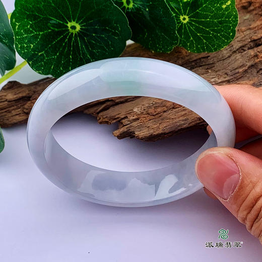 派瑞翡翠 翡翠手镯 糯种 飘花 商品图3