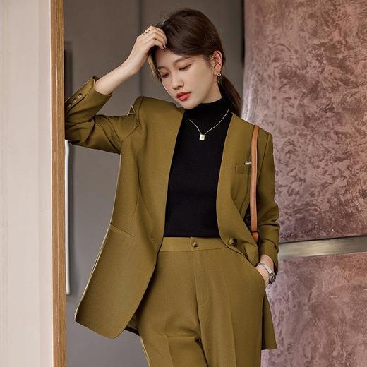 娜璐多 休闲西装外套女春秋季2023新款高级感气质名媛女神范修身西服套装 商品图0