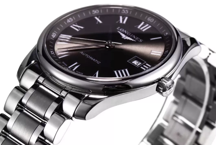 V9厂浪琴名匠三针日历40mm复刻表深度评测