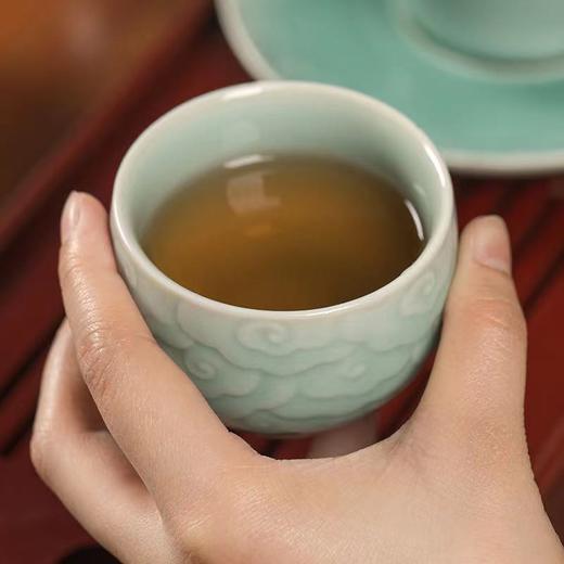 【雷慧仙青瓷丨祥云系列茶杯】祥云造型独特，婉转优美，寓意美好！多种规格可选！【QJ-J仓】 商品图3