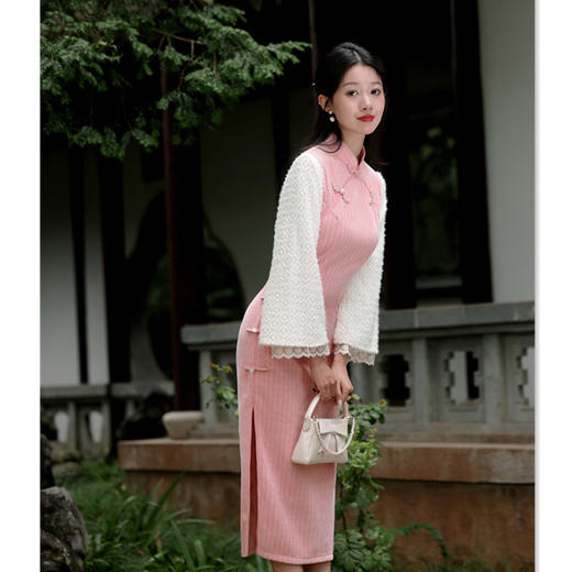 GX时尚年轻款雪尼尔加厚拼接倒大袖旗袍2023秋冬新款改良新中式旗袍 商品图3