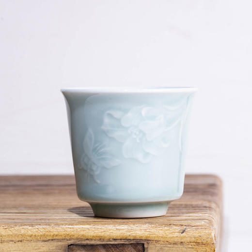 【雷慧仙青瓷丨单杯系列茶杯】千年窑火，生生不息！青瓷层次丰富，清新典雅！自留送礼两相宜！有四款可选！【QJ-J仓】 商品图0