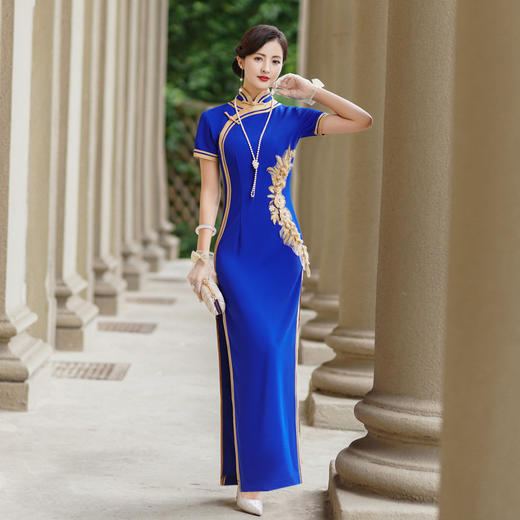 NL-2025新款金色宽边弹力修身大码妈妈演出旗袍礼服 小个子可穿 商品图2