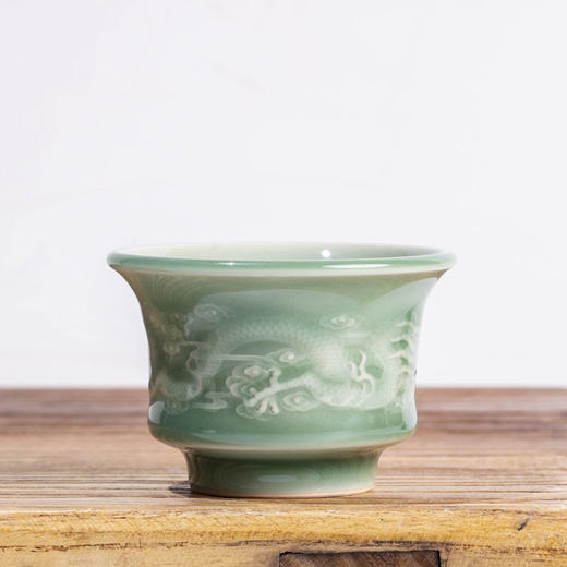【雷慧仙青瓷丨单杯系列茶杯】千年窑火，生生不息！青瓷层次丰富，清新典雅！自留送礼两相宜！有四款可选！【QJ-J仓】 商品图7