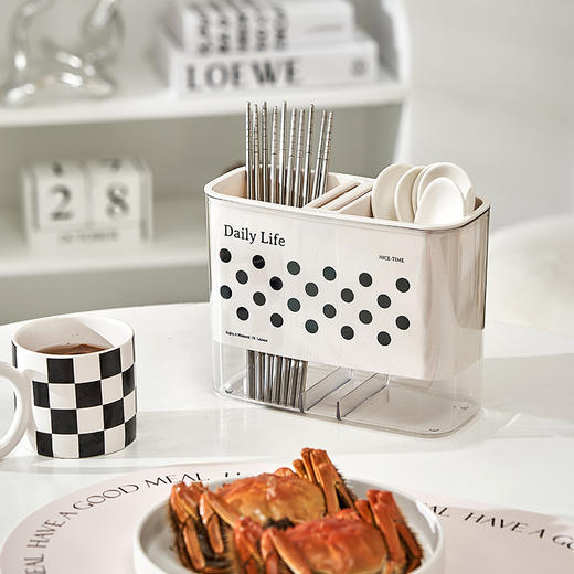 「ins风！三款配色」壁挂奶油风筷子收纳盒 厨房用品免打孔筷子篓置物架沥水筷笼 商品图3