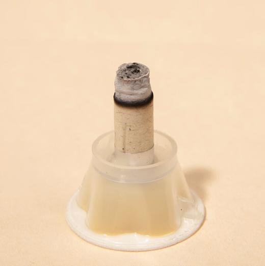 圣医街 42°艾灸随身贴   64柱/盒  一穴一灸 商品图1