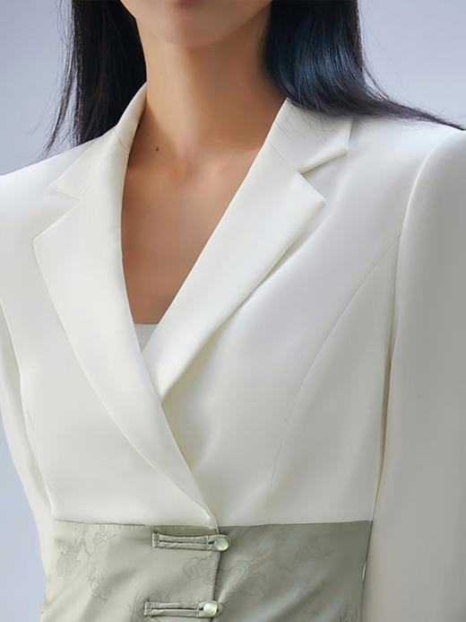 高端新款设计感中式国潮风连衣裙长袖收腰显瘦白色西装裙 商品图2