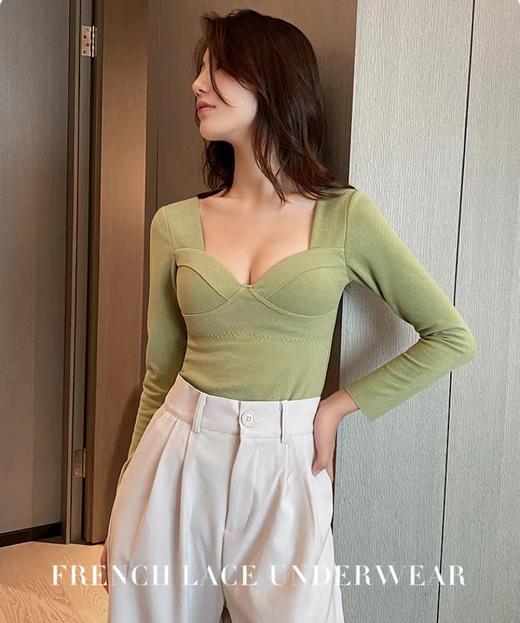 【高弹贴身不紧绷！法式方领设计】秋冬无痕保暖内衣女上衣发热带胸垫低领长袖修身打底衫秋衣女 商品图1