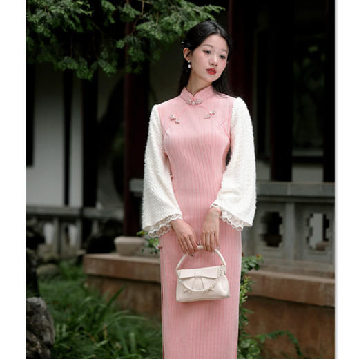 GX时尚年轻款雪尼尔加厚拼接倒大袖旗袍2023秋冬新款改良新中式旗袍 商品图0