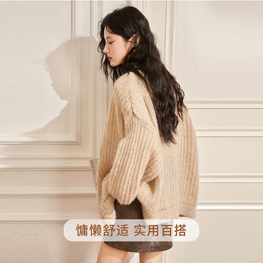 西遇宽松慵懒气质针织外套女秋季新款流行爆款纽扣长袖上衣D1938196 商品图4