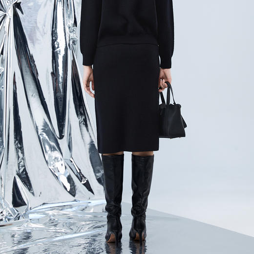 EITIE爱特爱冬季新款时尚包臀保暖过膝印花针织半身裙7601304 商品图4