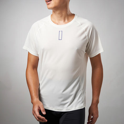 健牧 ‎起跑 男士跑步短袖T恤 商品图4