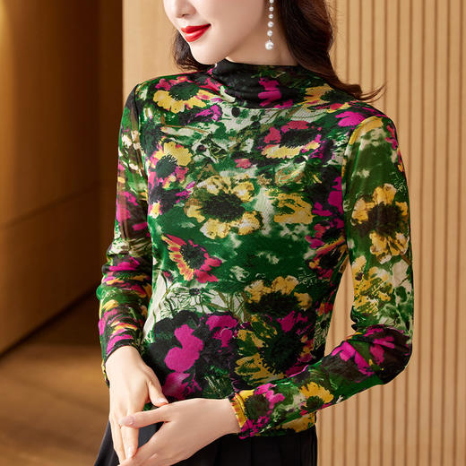 KQL402H3272 2023秋冬新款印花网纱长袖半高领打底衫气质修身T恤女上衣小衫 商品图0