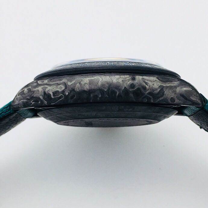 WWF厂劳力士迪通拿碳纤维复刻表评测