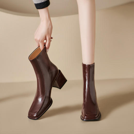 【预售5天】方头粗跟高跟鞋拉链金属，简约廋廋靴牛皮短靴QS-6050 商品图2