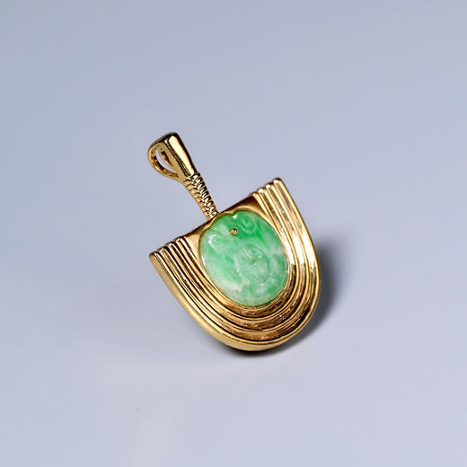 清代翡翠“福运团寿”项坠 商品图3