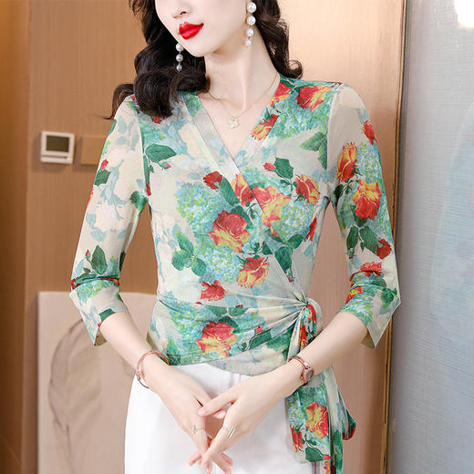 秋季V领修身显瘦印花蕾丝衫通勤甜美宽松型系带上衣K-D46M313 商品图0