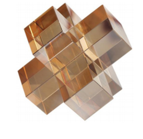 悦珑湾客厅水晶十字架