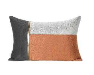 悦珑湾客厅长抱枕 商品图0