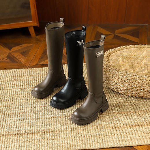 西遇厚底长筒靴女新款秋冬美式复古骑士靴黑色粗跟不过膝长靴V2133996 商品图4