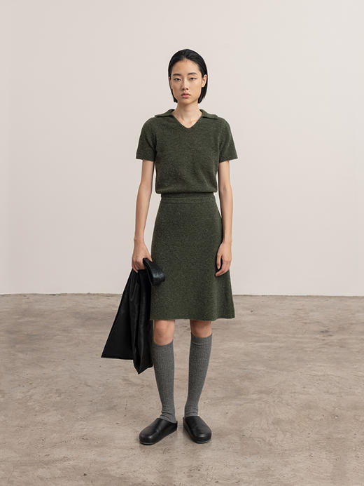 322工房新意短毛绒圈圈纱羊毛套装2023秋冬女士polo领上衣+半裙 商品图1