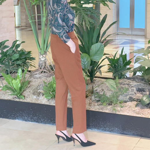 圣三利女装  简约休闲锥形小脚裤SL2036155 商品图1