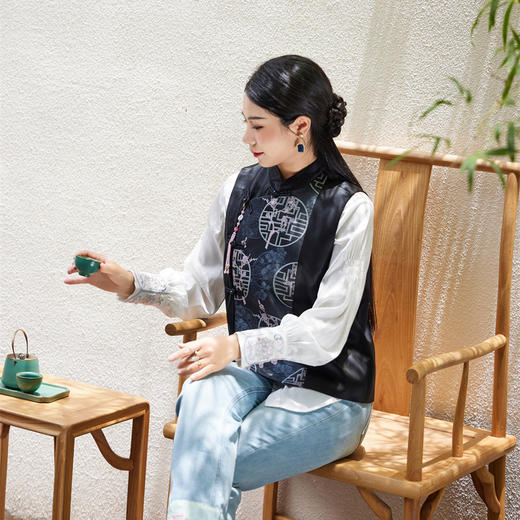 FLZD-A9430秋冬感醋酸重工刺绣马甲新款精品中式国风背心女 商品图0