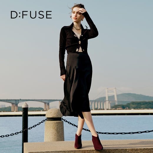 Dfuse迪芙斯秋冬新款羊反绒法式方头高跟踝靴短靴DF34116030 商品图7