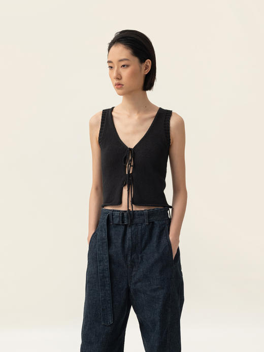 322工房经典再造环保棉针织v领绑带马甲2023夏款显瘦女士背心B111 商品图3