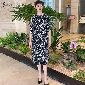 SAINT L’UCK/圣媛女装秋季中长款花色圆领连衣裙SA319L51