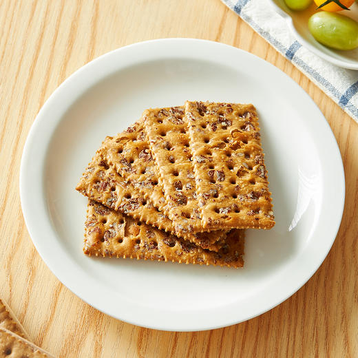 黑麦海盐/生椰拿铁苏打饼干|黑麦≥15%，0反式脂肪酸，咸香酥脆饱腹不胖 商品图4