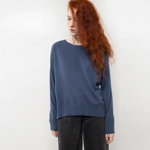 322工房冬新款定制纯羊绒圆领针织衫女宽松套头长袖纯色保暖毛衣 商品图2