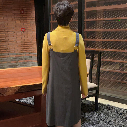 圣三利女装春季中长款纯色背带连衣裙SL121L19 商品图2