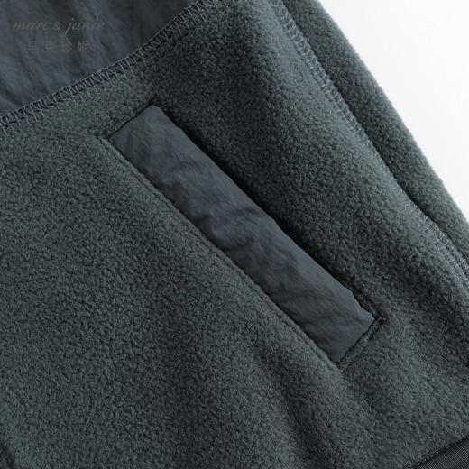 【山系户外】马克珍妮男童拼接摇粒绒马甲秋装背心儿童上衣241156 商品图4