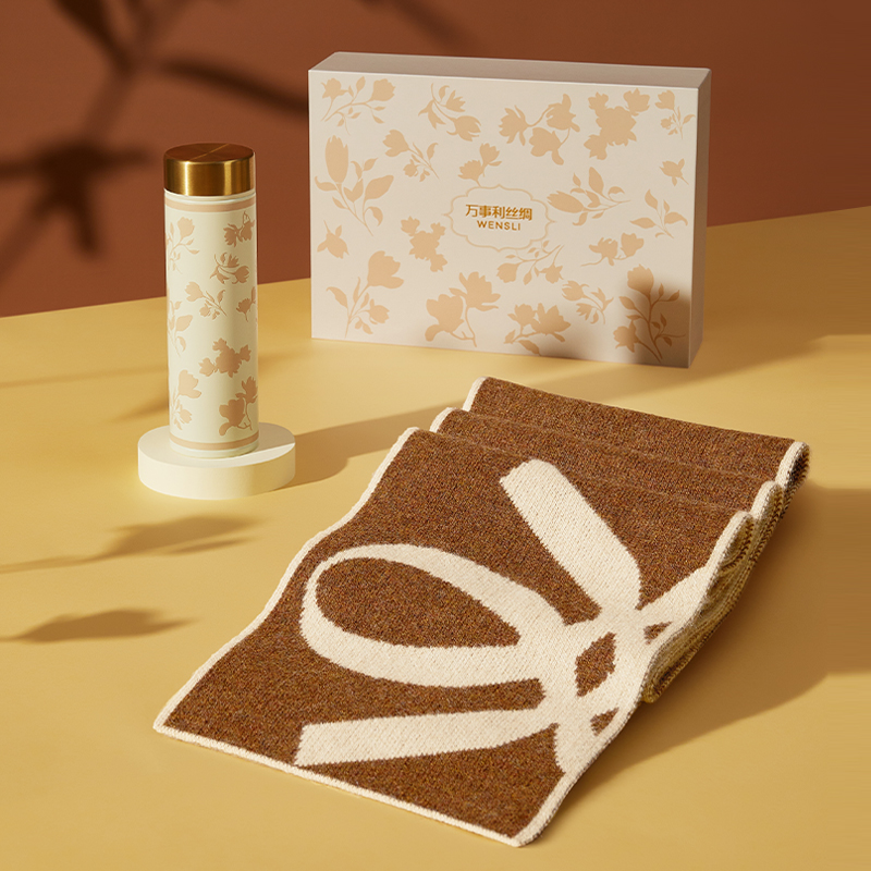 万事利“兰香疏影”围巾保温杯套装