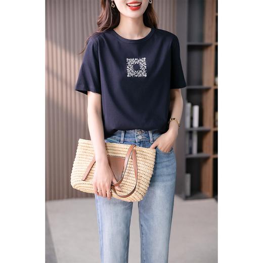 【现货7天】时尚休闲短袖t恤女2023夏季新款韩版设计感绣花百搭显瘦上衣 商品图2