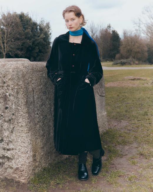 Renlisu 石墨黑丝绒腰带长外套 商品图2