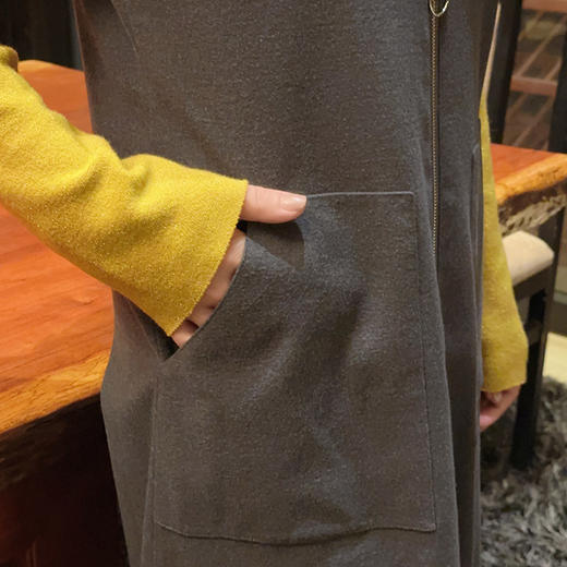 圣三利女装春季中长款纯色背带连衣裙SL121L19 商品图4