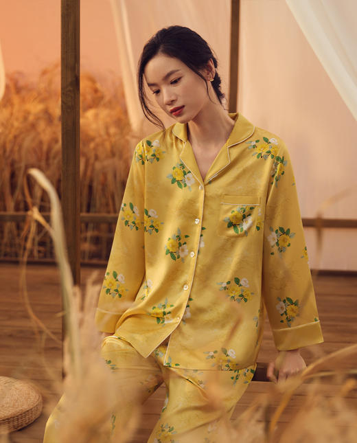 5F AIMER 爱慕黄锦家居服套装100%桑蚕丝家居服套装 商品图0