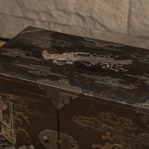 清 大漆嵌螺钿凤纹人物故事书箱 商品图3