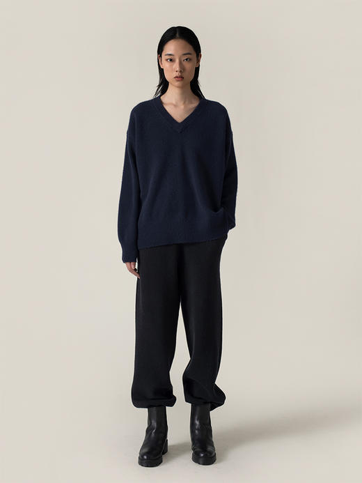 322工房重磅经典加厚保暖纯山羊绒衫针织衫新款宽松V领套头衫A954 商品图3