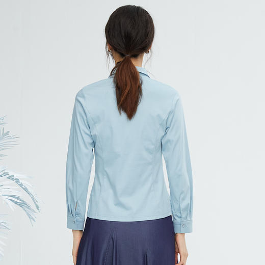 VIVIAN LIU R2347306秋女装新款翻领气质修身单排扣针织长袖上衣 商品图1