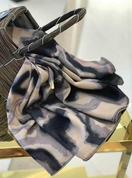 优品堂【雍容华贵2 】桑蚕丝+羊毛140方巾 商品图12