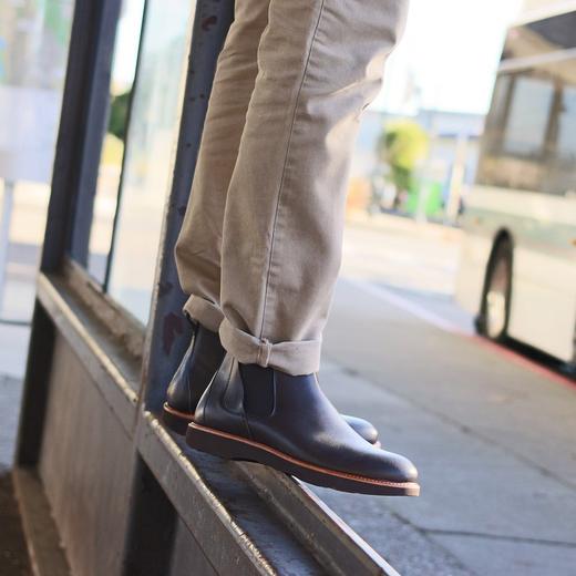 限时特价——葡萄牙原产手工制作时尚舒适高品质男士皮靴褐色M2171（超轻款） 商品图7